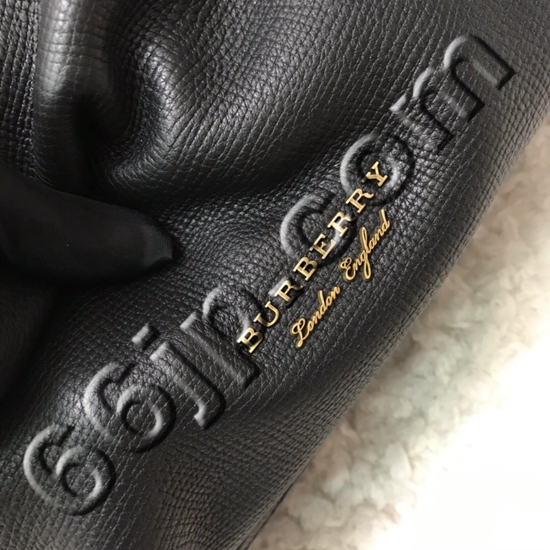 バーバリーバッグ側面デザイン